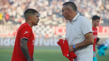 Futbol, Colo Colo vs Nublense.
Fecha 3, campeonato Nacional 2023.
El entrenador de Nublense Jaime Garcia es fotografiado durante el partido de primera division contra Colo Colo disputado en el estadio Monumental en Santiago, Chile.
13/02/2023
Jonnathan Oyarzun/Photosport
Football, Colo Colo vs Nublense.
3nd turn, 2023 National Championship.
Nublense's head coach Jaime Garcia is pictured during the first division match against Colo Colo at the Monumental stadium in Santiago, Chile.
13/02/2023
Jonnathan Oyarzun/Photosport