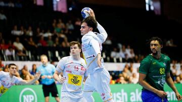 Bruno Geguart, central de España.