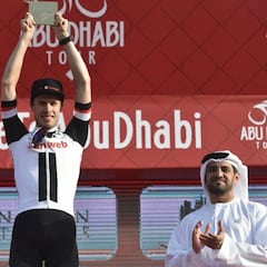 Phil Bauhaus supera a Kittel en la foto finish en Abu Dhabi