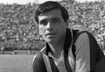 El gran zaguero del fútbol chileno avanzó a semifinales con Peñarol de Uruguay en 1968. Al año siguiente cayó en la final y luego en la temporada posterior debió nuevamente conformarse con un segundo subcampeonato.