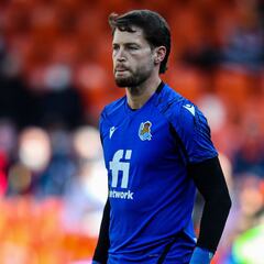 Remiro: "La renovación va muy bien, estamos en la misma línea"