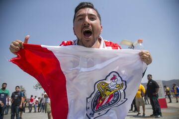 Los aficionados ya calientan el previo a la Final del Clausura 2017 que se disputará en el Estadio Chivas