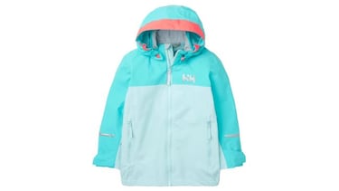 Elige el mejor impermeable, chubasquero o cortaviento y anticpate al oto?o con Helly Hansen