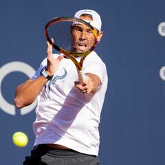 Nadal alimenta la esperanza de su regreso en Barcelona y Alcaraz se apunta