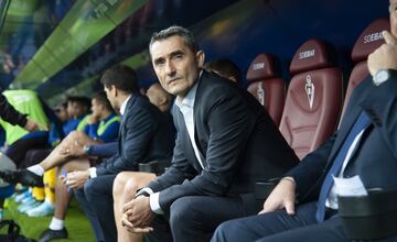 El técnico del Fútbol Club Barcelona Ernesto Valverde.
