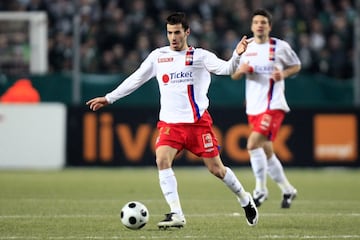 El 11 de enero de 2008, llega al Olympique cedido hasta final de temporada   