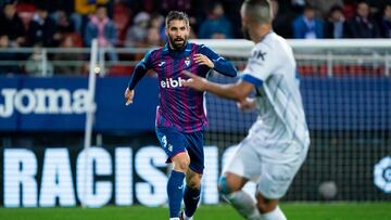 Venancio durante el encuentro ante el Alavés de la primera vuelta