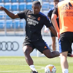 Alaba se estrena en Valdebebas: "Para mí no había otra opción"