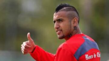 Arturo Vidal se realiza los exámenes y será presentado hoy