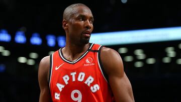 Serge Ibaka, durante un partido de la NBA con Toronto Raptors