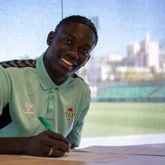 El vuelo de Souleymane Faye