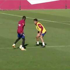 Barcelona: Dembélé delights with training-ground trickery