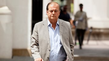 Santiago, 24 de enero 2019
El vicepresidente del PPD, Francisco Vidal es fotografiado en el Palacio de la Moneda.
Christian Iglesias/Aton Chile