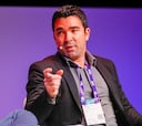 Deco arremete contra Xavi: “Queríamos un entrenador que creyera en la plantilla”