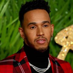 Hamilton: "Admiro lo que hace Alonso; yo trabajo otras cosas"