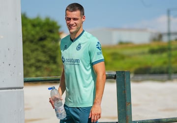 Es a¨²n temprano para poder ver el debut de Mantilla.