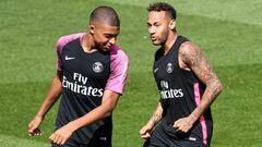 Mbappe returns to PSG squad, Kehrer set for debut
