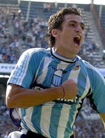 Milovan Mirosevic celebró dos veces con la camiseta de Racing jugando la Copa Libertadores del 2003. 