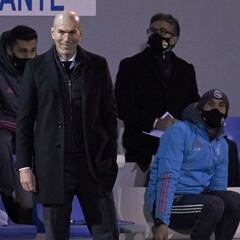Real Madrid seriously concerned about Zidane’s project