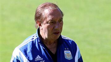 Bilardo se somete a la tercera prueba de coronavirus