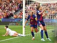 Barça are through to the semifinals of the Women’s Champions League after a record 6-0 victory over their Clásiso rivals.