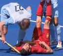 La lamentable agresión con el stick de un jugador argentino a un español