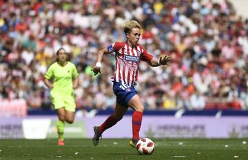 El f¨²tbol femenino llena el Wanda Metropolitano