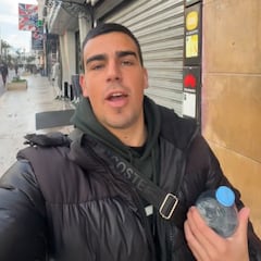 Va a una casa de cambio de dinero en Marruecos y el billete que ve allí no tiene precio