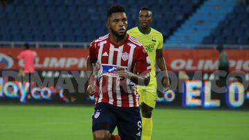 Miguel Ángel Borja en un partido de Junior.