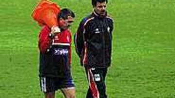 VOLVER A GANAR. Pepe Acebal espera que el domingo el Sporting gane al Murcia para mantener la escalada de puestos en la clasificación.