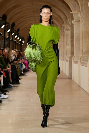 La reina Letizia estrena un vestido dise?ado y lucido por Victoria Beckham