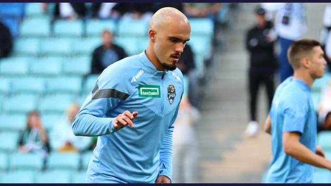 A Osasuna se le complica el fichaje de un central