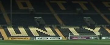 En el estadio británico se pudo observar un fantasma cuando este estaba vacío de un hombre grande trotando.