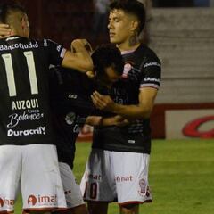 Gustavo Alfaro sobre Roa: "Es el jugador distinto del equipo"