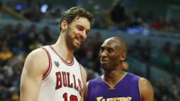 Pau Gasol, con Kobe Bryant, en su &uacute;ltimo partido juntos.