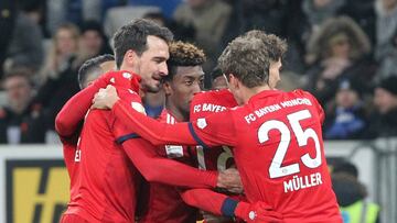 Bayern Munich&#039;s German midfielder Leon Goretzka celebrates scoring his second goal with his teammates during the German First division Bundesliga football match TSG 1899 Hoffenheim v FC Bayern Munich in Sinsheim, Germany, on January 18, 2019. (Photo 