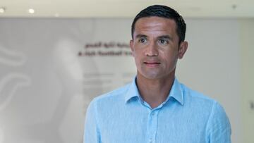 Tim Cahill presenta cursos de futbol a los minusválidos