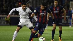 Juan Camilo &#039;El Cucho&#039; Hern&aacute;ndez durante un partido con el Huesca por la Segunda Divisi&oacute;n de Espa&ntilde;a