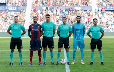 El portero del equipo amarillo fue decisivo en el partido ante el Levante. Fue un problema para los delanteros, incluso el gol que encajó estuvo a punto de evitarlo. 