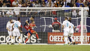 1-1. Dominic Dwyer marcó el gol del empate.