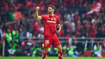 Joao Dias celebrates his goal 1-0 of Toluca during the 17th round match between Toluca and America as part of the Liga BBVA MX, Torneo Apertura 2025 at Nemesio Diez Stadium, on November 08, 2025 in Estado de Mexico, Mexico.