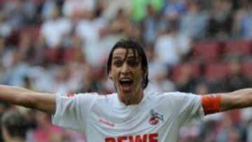 <b>CAPITÁN. </b>Geromel celebra un gol conseguido con la camiseta del Colonia.