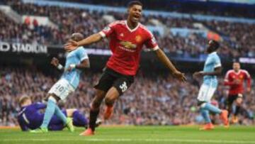 Así celebró Rashford su gol al City.