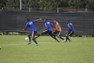 Los dirigidos por Jorge Luis Pinto se preparan para su primer partido de Liga Águila frente a Envigado. También presentaron sus cuatro nuevas caras.