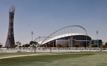 Acogerá partidos hasta los cuartos de final y el duelo por el tercer lugar. Construido en 1976, el estadio ha recibido eventos históricos como los Juegos Asiáticos, la Copa del Golfo y la Copa Asiática de la AFC. En 2019 acogió el Mundial de Atletismo, además de varios partidos de la Copa Mundial de Clubes de la FIFA™. El estadio fue remodelado de cara a Qatar 2022.