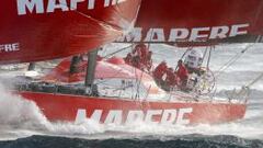 El equipo Mapfre de Espa&ntilde;a, capitaneado por el espa&ntilde;ol Iker Mart&iacute;nez, manda provisionalmente en la segunda etapa.