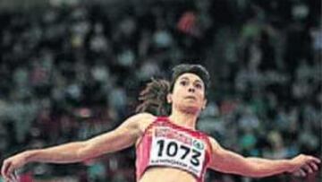 <b>POTENTE. </b>Montaner mostró mucha suficiencia en sus saltos.