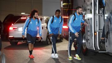 Marcelo, Vinicius y Benzema, a su llegada a la concentraci&oacute;n del Madrid.