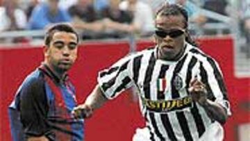 <b>BATUTA CONOCIDA</B>. Xavi sigue siendo el conductor del Barça.