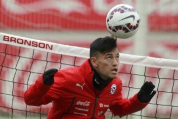 Charles Aránguiz llegó el 2015 al Bayer Leverkusen proveniente del Internacional de Porto Alegre.